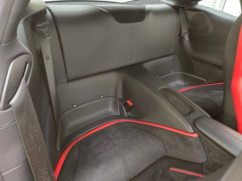 2024 Ferrari Roma - Image 24 of 31