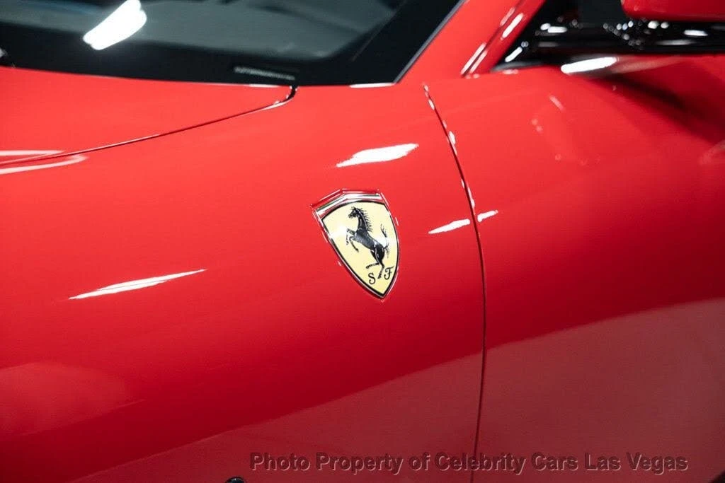 2024 Ferrari Roma - Image 14 of 27