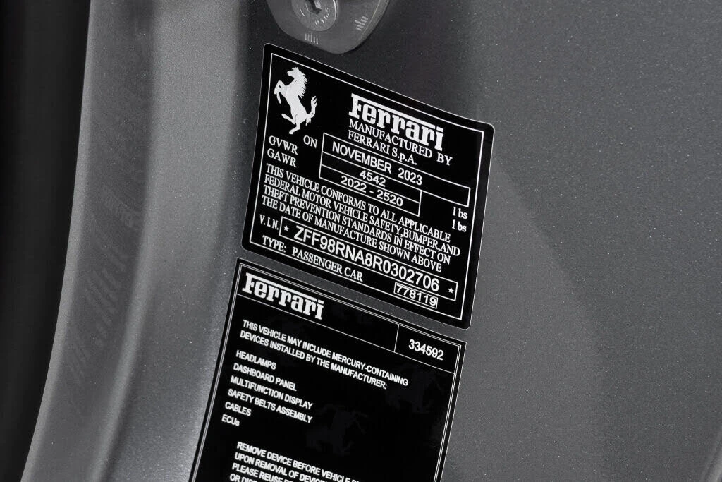 2024 Ferrari Roma - Image 28 of 31