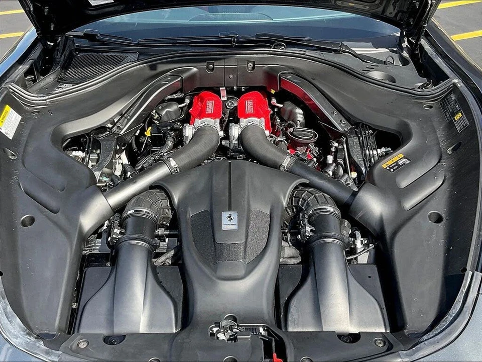 2024 Ferrari Roma - Image 27 of 31
