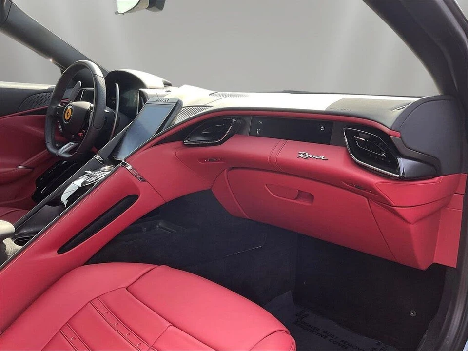 2024 Ferrari Roma - Image 23 of 31