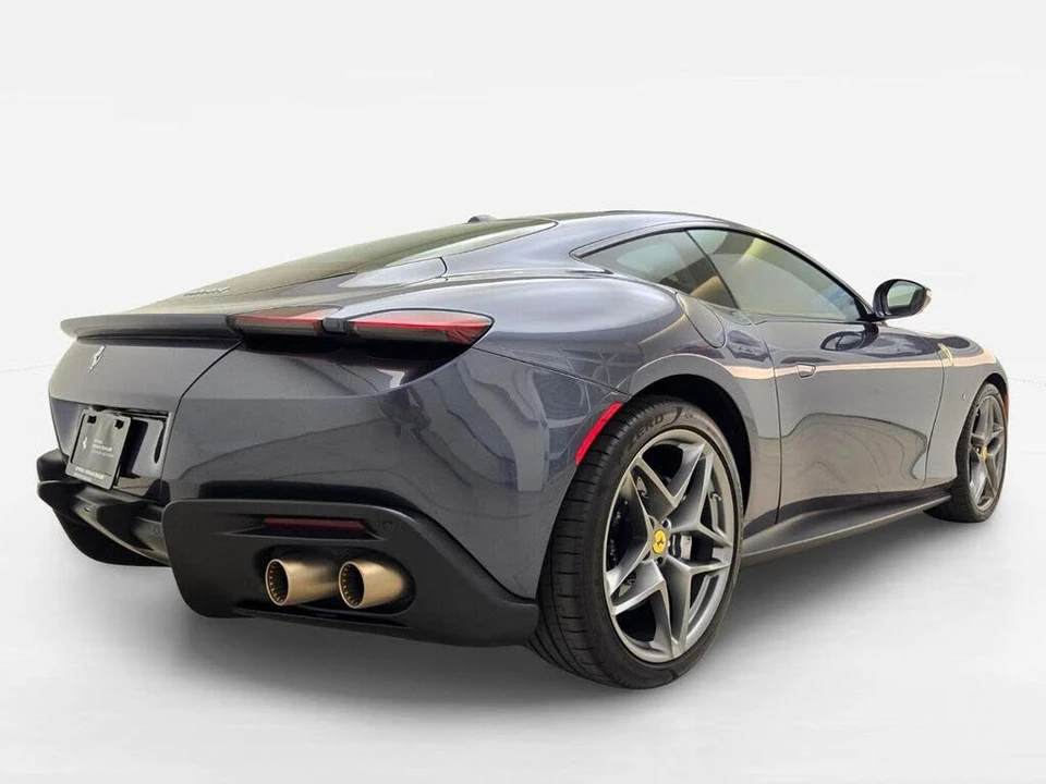 2024 Ferrari Roma - Image 9 of 31