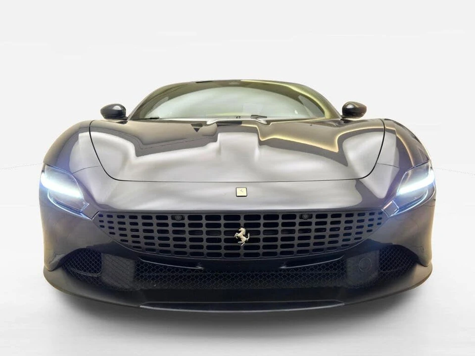 2024 Ferrari Roma - Image 2 of 31