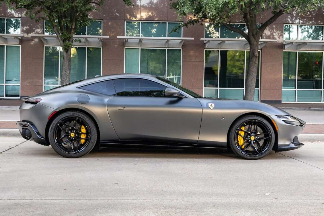 2024 Ferrari Roma - Image 7 of 31
