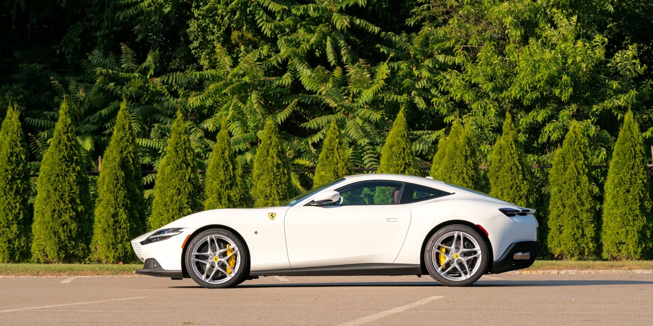 2024 Ferrari Roma - Image 4 of 31