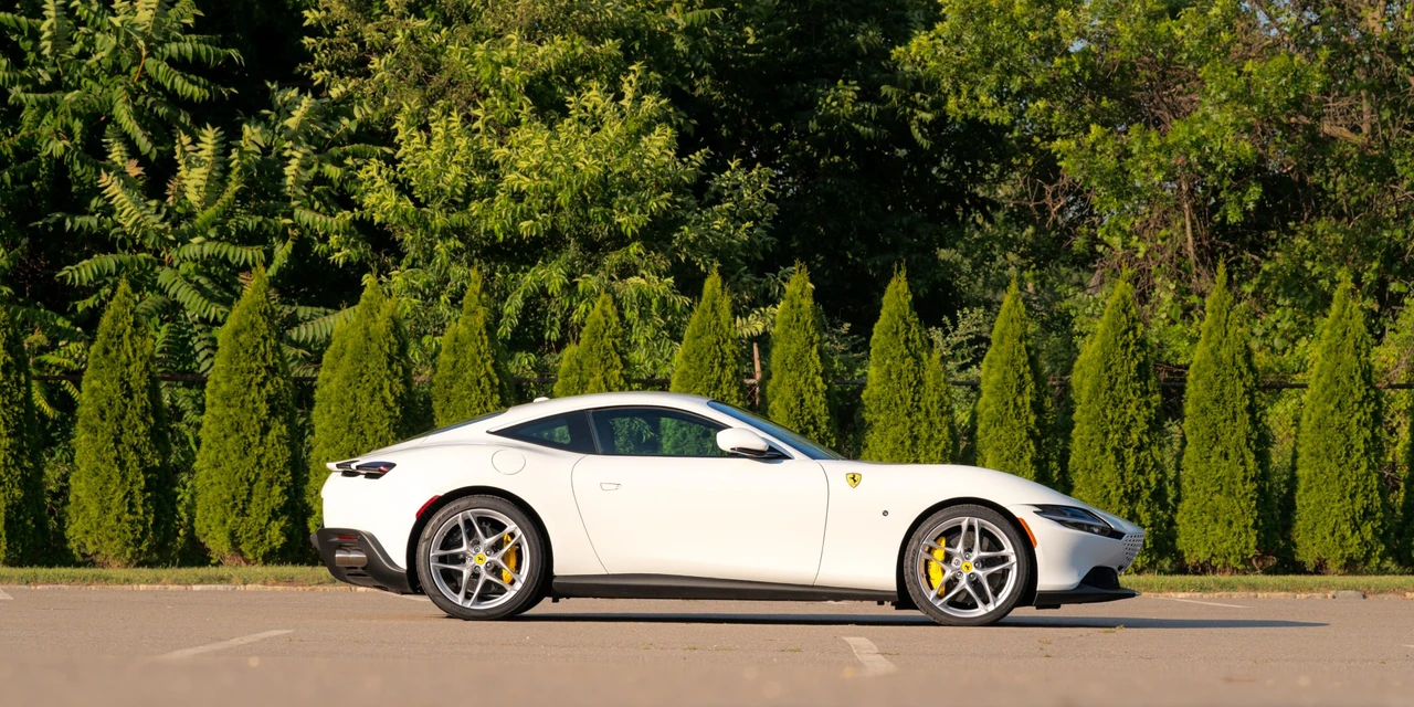 2024 Ferrari Roma - Image 5 of 31
