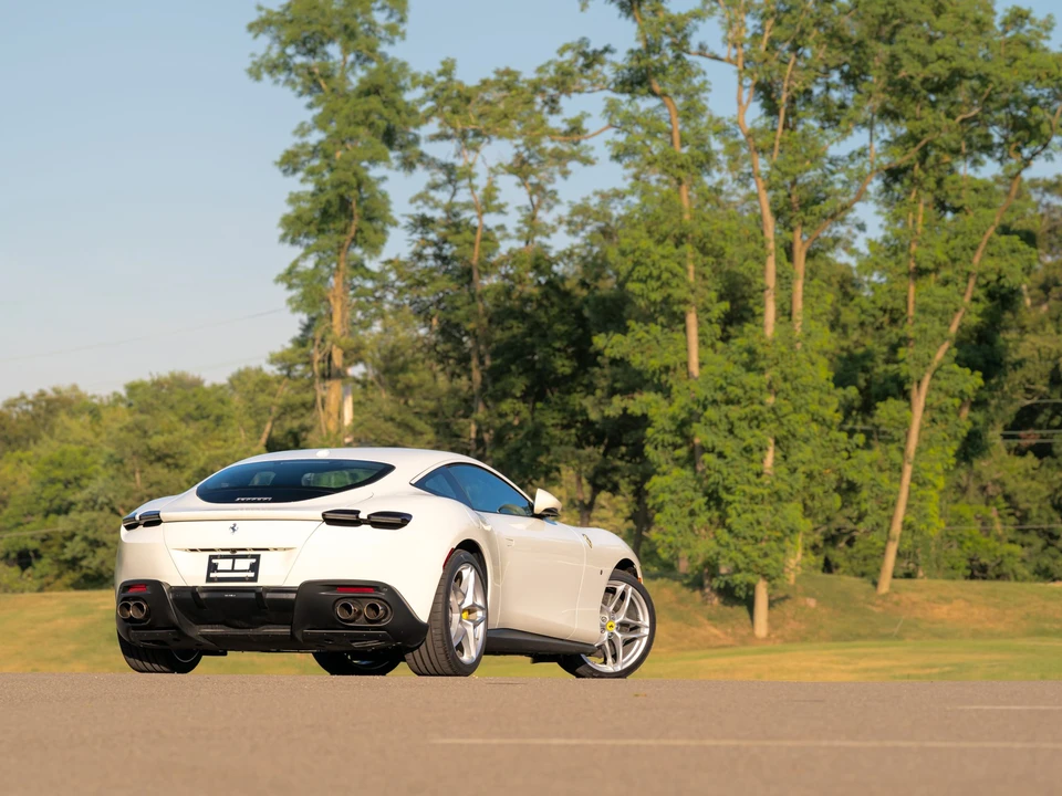 2024 Ferrari Roma - Image 9 of 31
