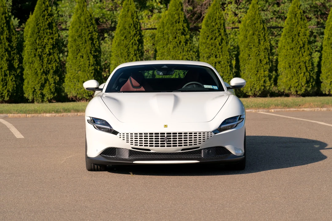 2024 Ferrari Roma - Image 10 of 31