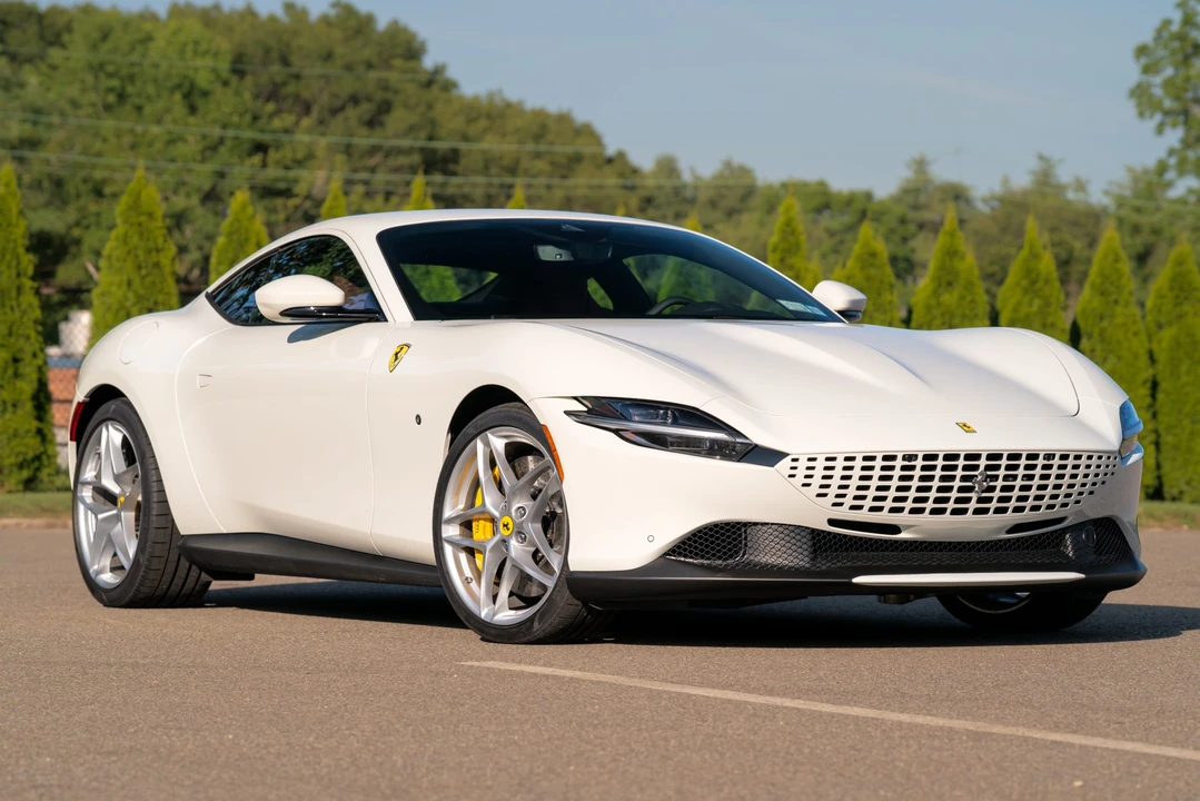 2024 Ferrari Roma - Image 14 of 31