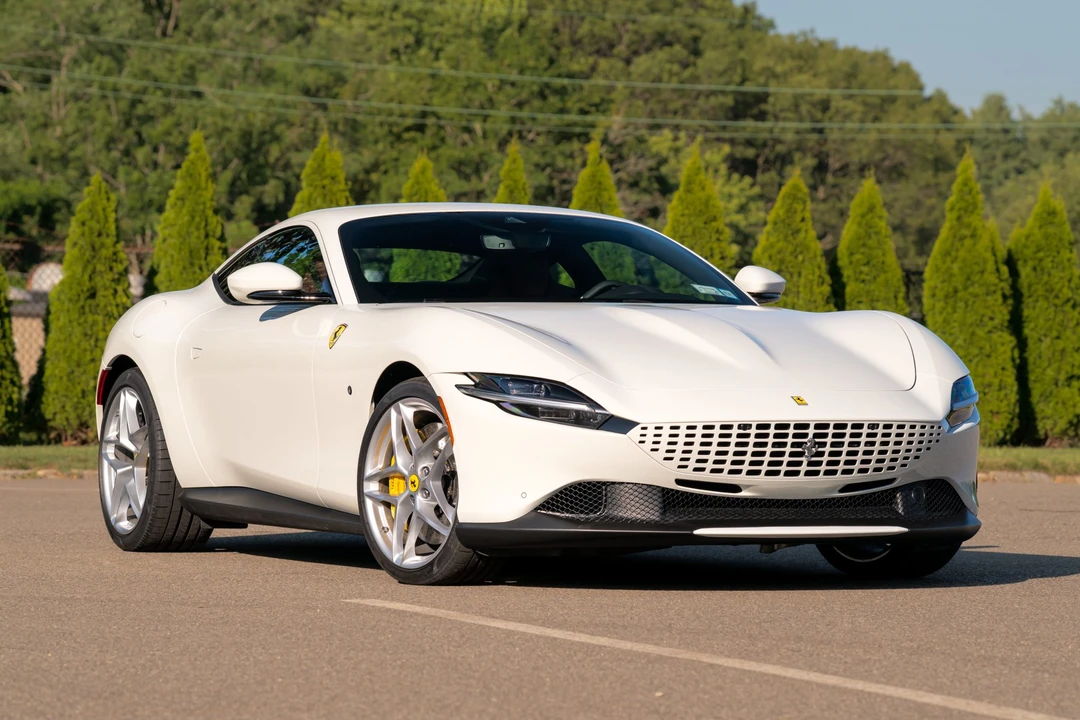 2024 Ferrari Roma - Image 17 of 31