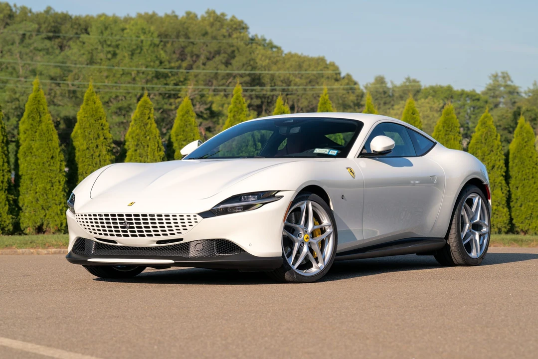 2024 Ferrari Roma - Image 18 of 31