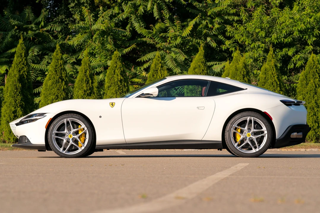 2024 Ferrari Roma - Image 23 of 31