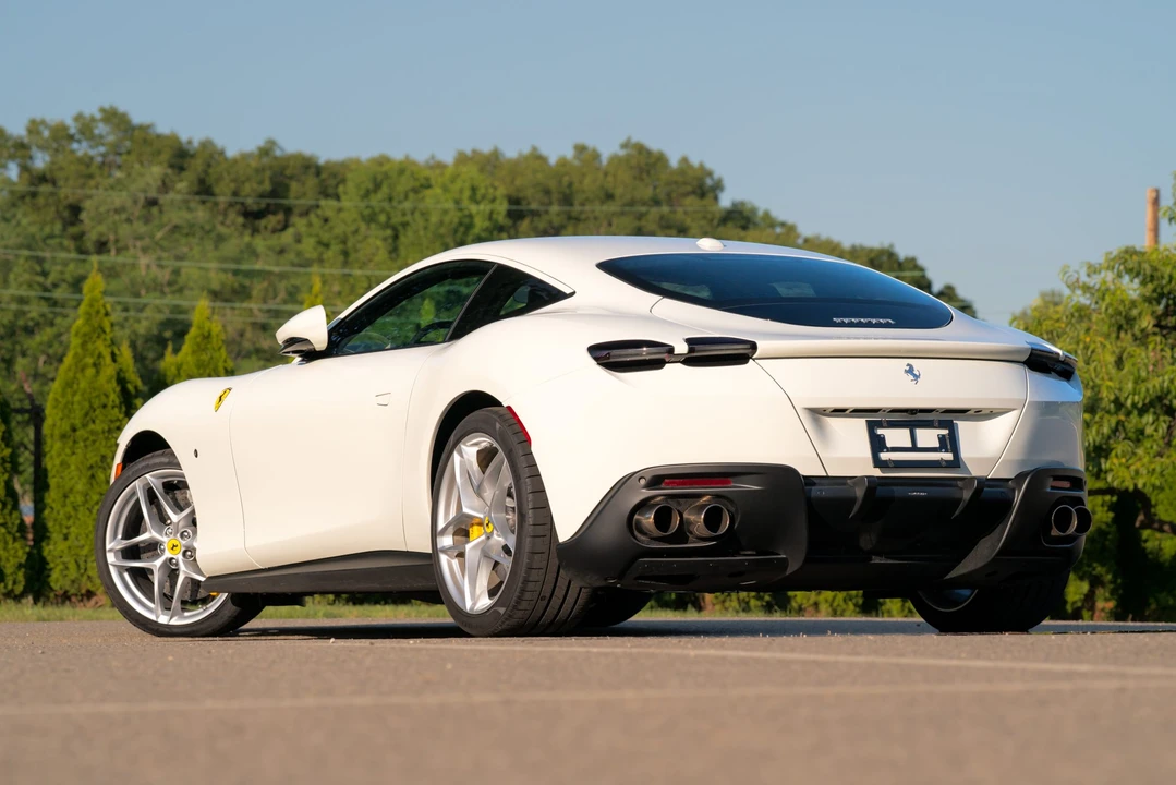 2024 Ferrari Roma - Image 29 of 31