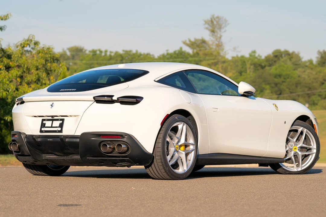 2024 Ferrari Roma - Image 31 of 31
