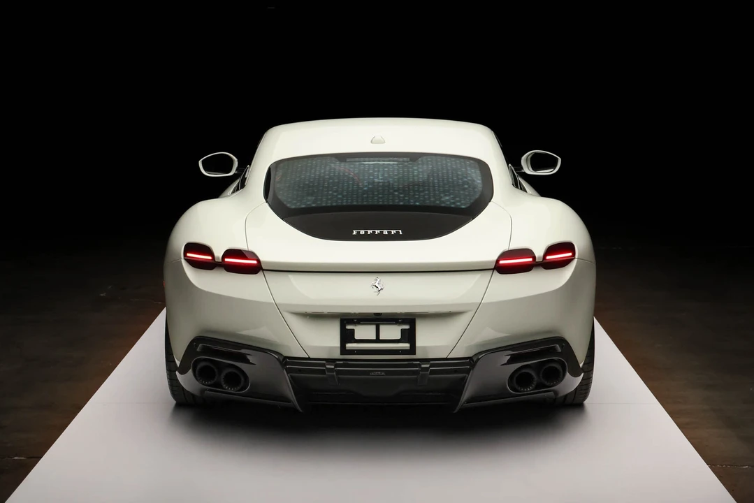 2024 Ferrari Roma - Image 14 of 31