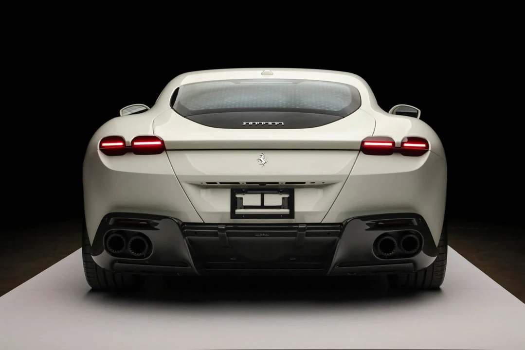 2024 Ferrari Roma - Image 15 of 31