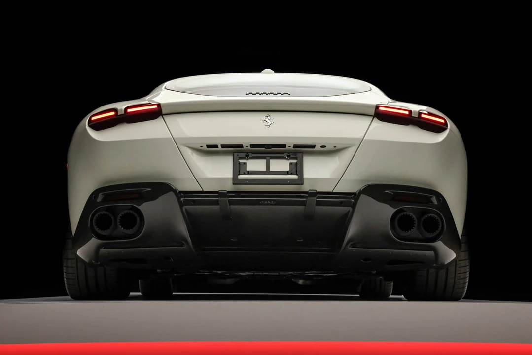 2024 Ferrari Roma - Image 16 of 31