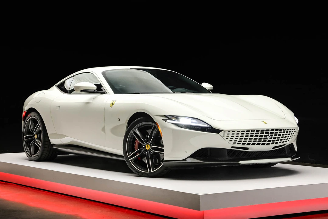 2024 Ferrari Roma - Image 25 of 31