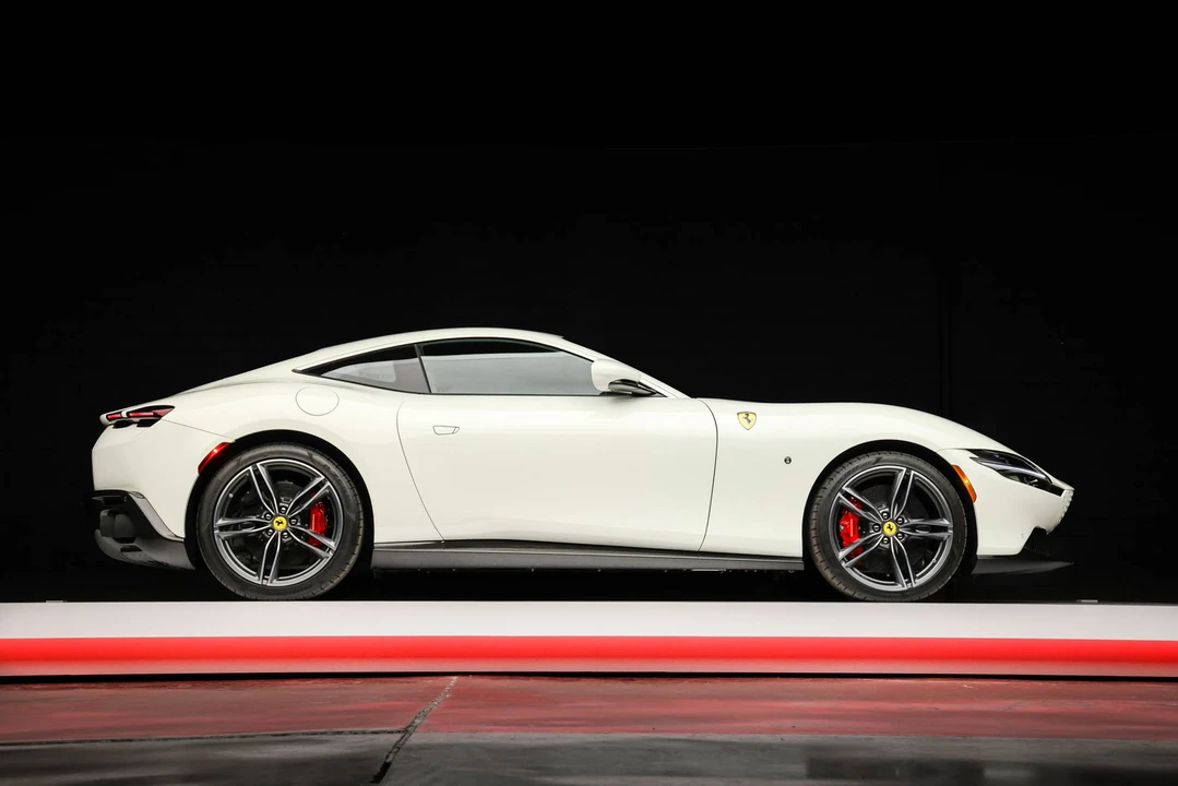 2024 Ferrari Roma - Image 22 of 31