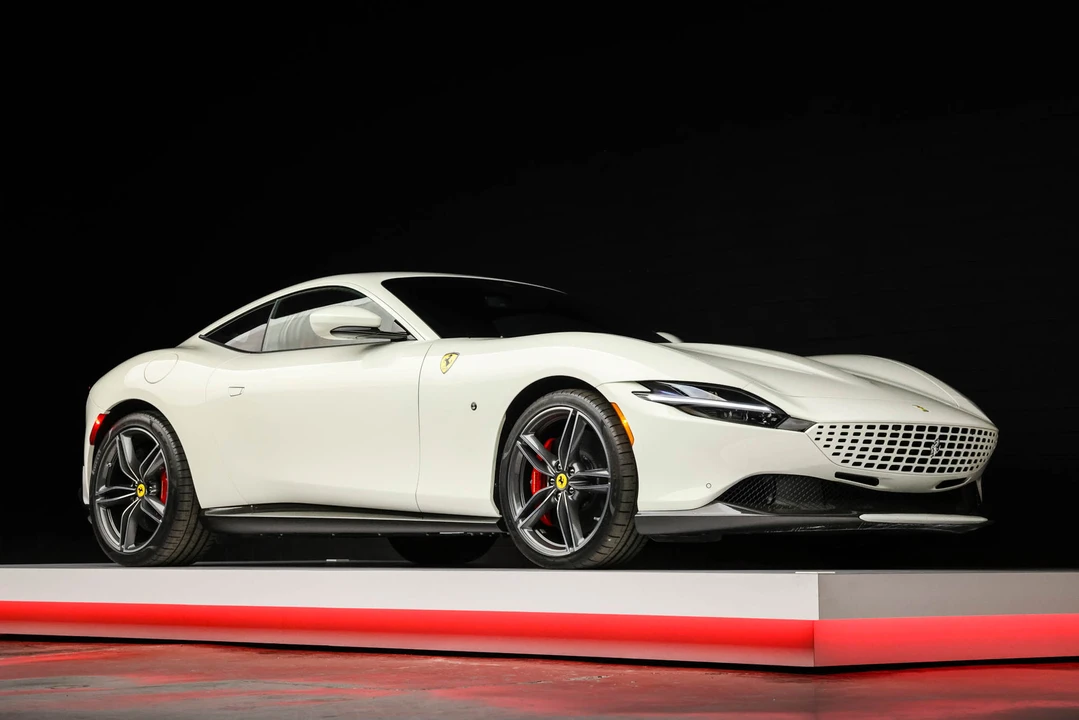 2024 Ferrari Roma - Image 24 of 31