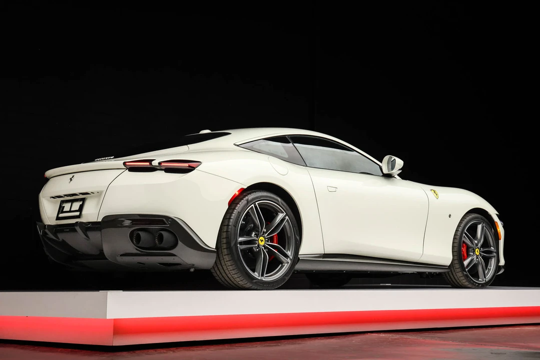 2024 Ferrari Roma - Image 19 of 31