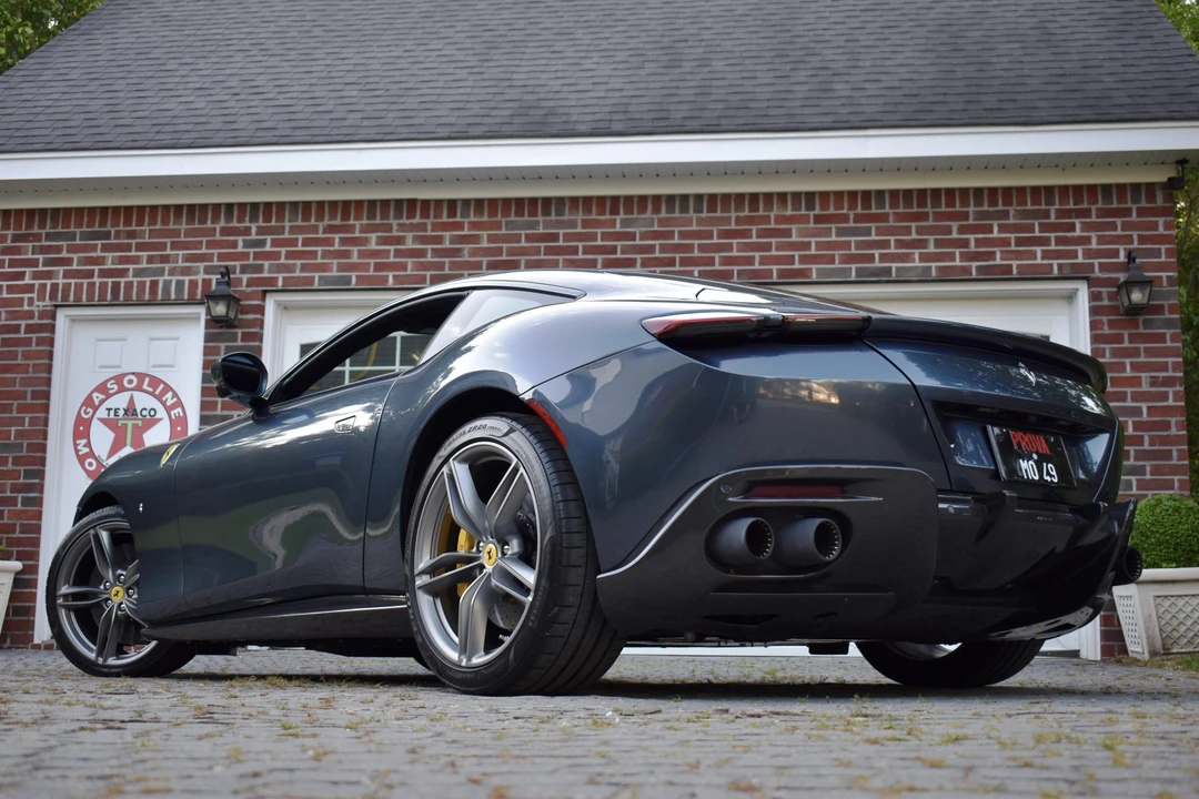 2024 Ferrari Roma - Image 16 of 31