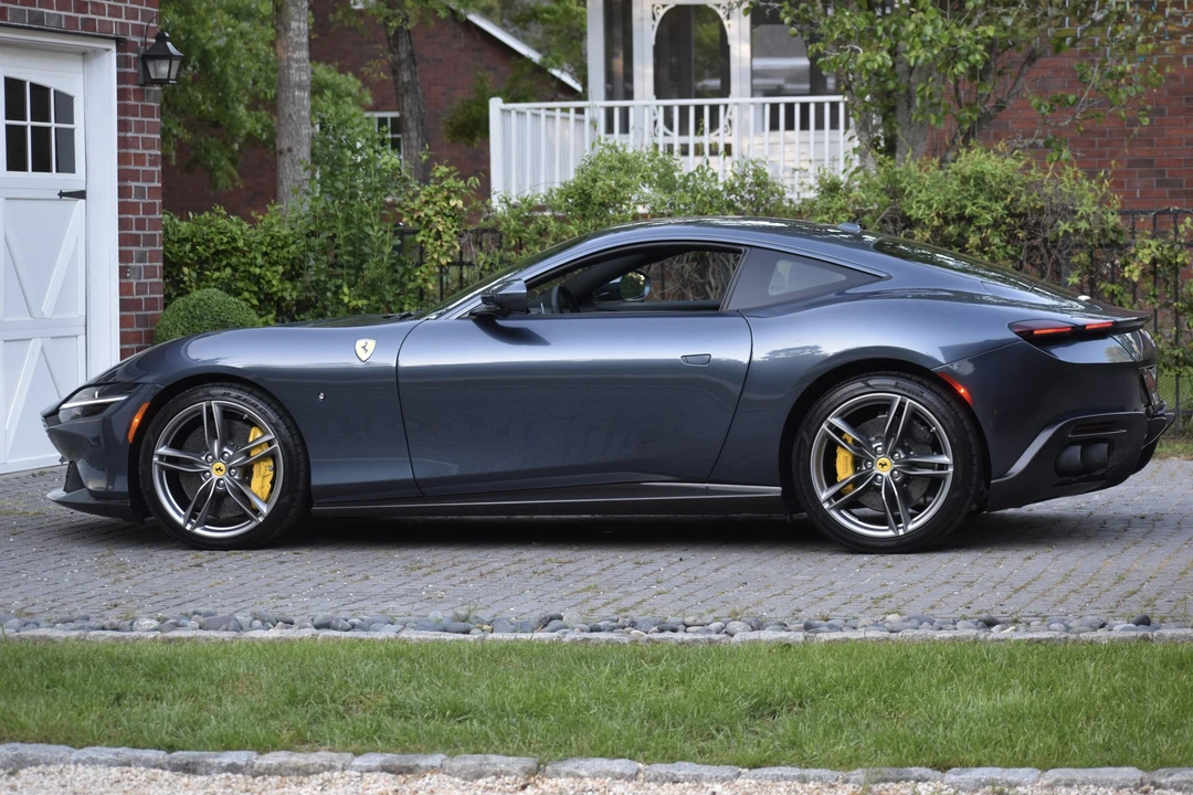 2024 Ferrari Roma - Image 11 of 31