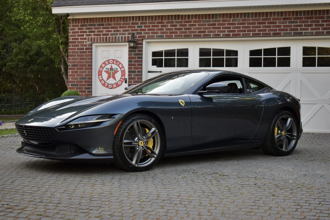 2024 Ferrari Roma - Image 8 of 31