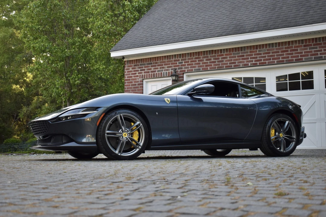 2024 Ferrari Roma - Image 9 of 31