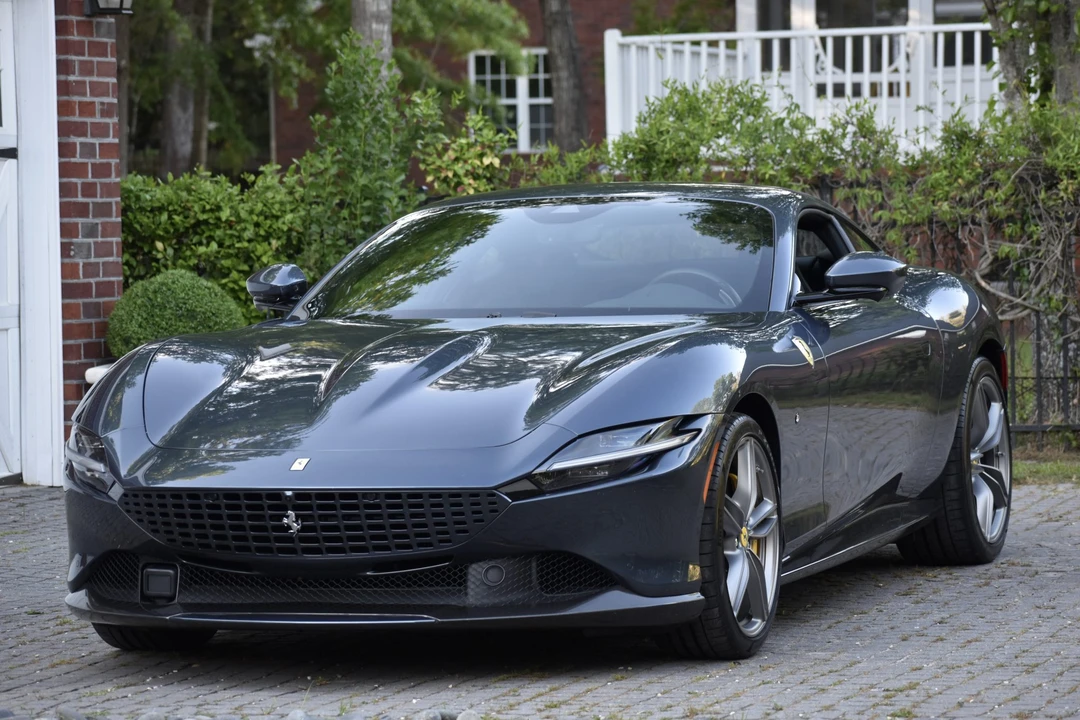 2024 Ferrari Roma - Image 2 of 31