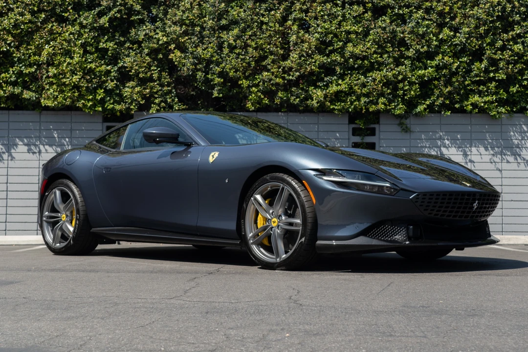 2024 Ferrari Roma - Image 15 of 31