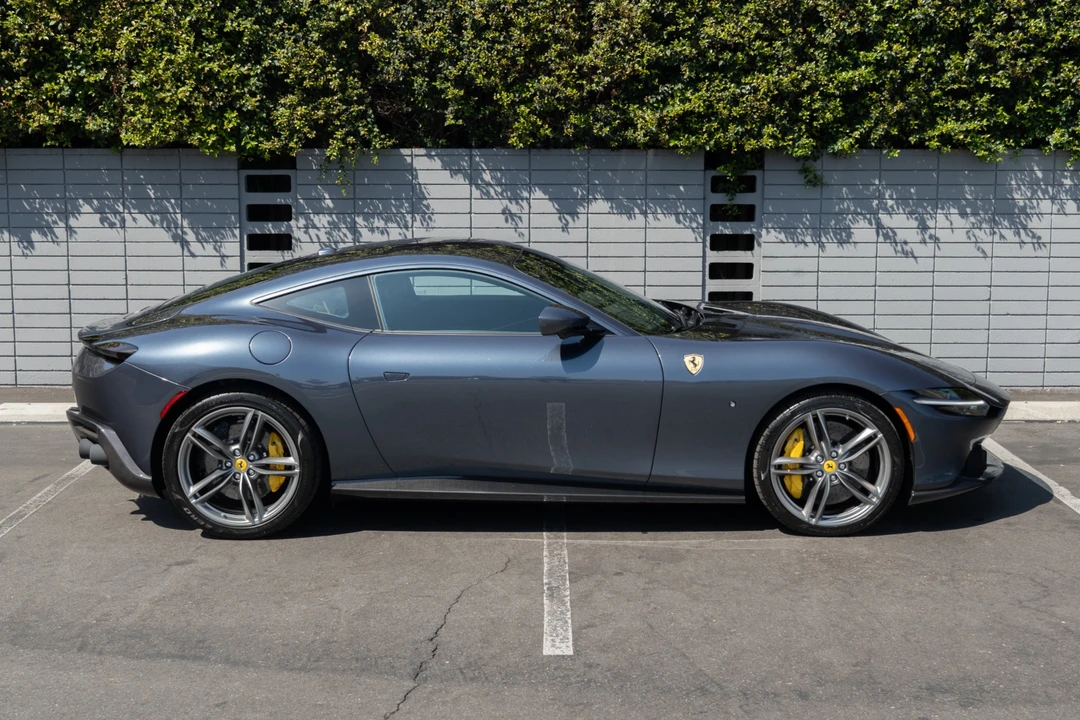 2024 Ferrari Roma - Image 12 of 31