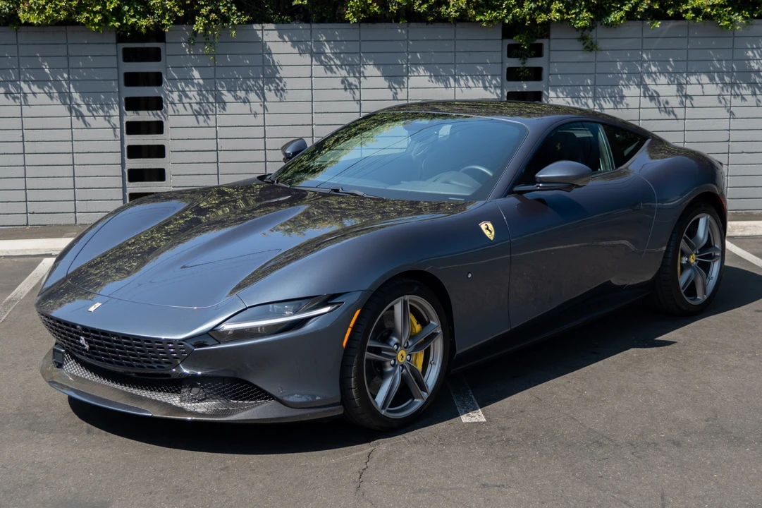 2024 Ferrari Roma - Image 2 of 31