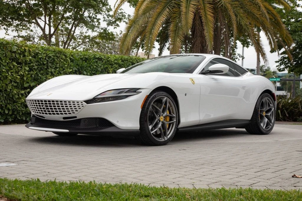 2024 Ferrari Roma - Image 15 of 21