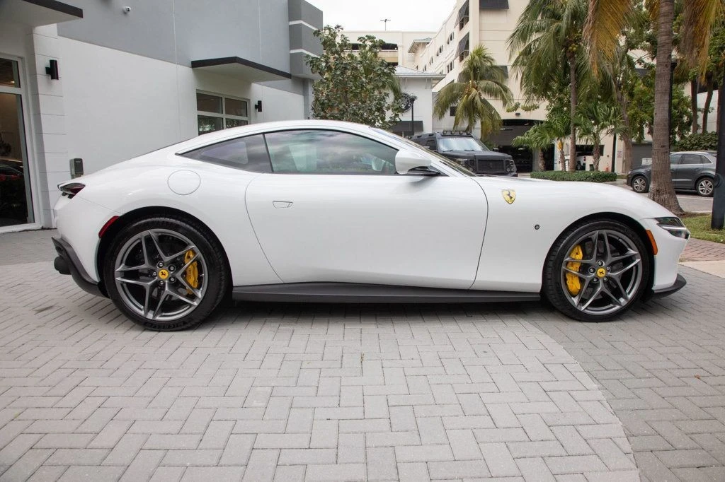 2024 Ferrari Roma - Image 7 of 21