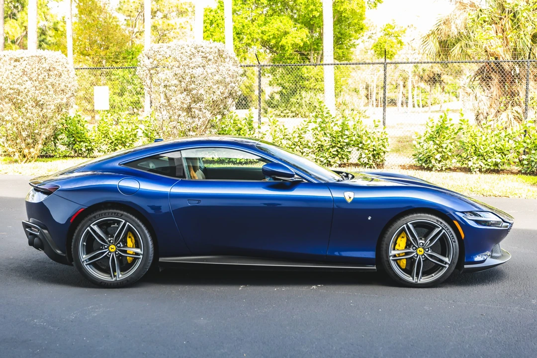 2024 Ferrari Roma - Image 11 of 31