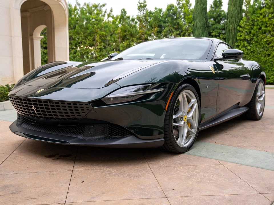 2024 Ferrari Roma - Image 2 of 31