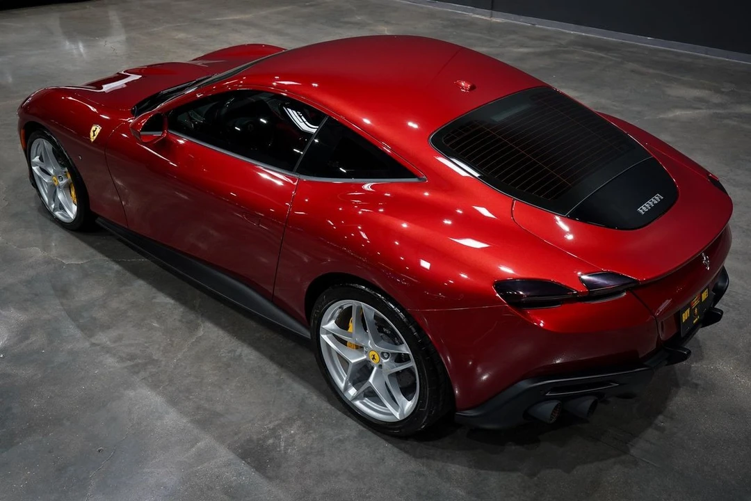 2024 Ferrari Roma - Image 15 of 21