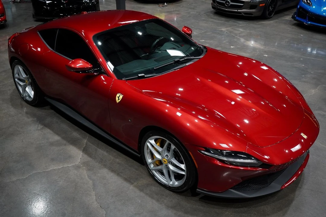 2024 Ferrari Roma - Image 17 of 21