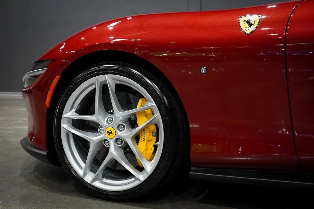 2024 Ferrari Roma - Image 18 of 21
