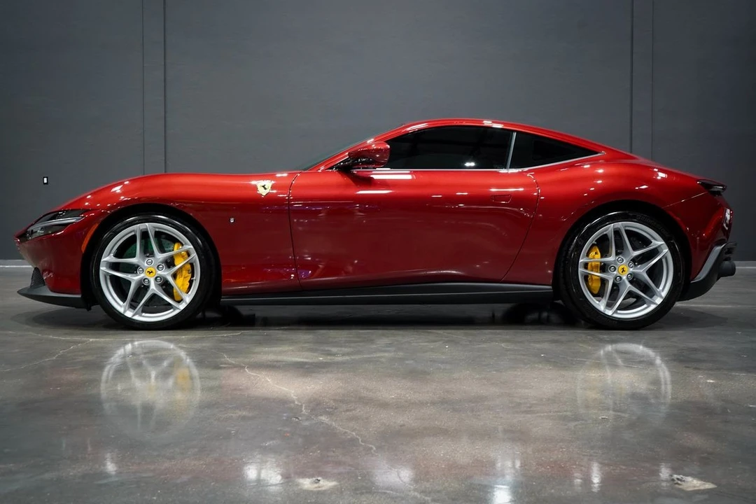 2024 Ferrari Roma - Image 2 of 21