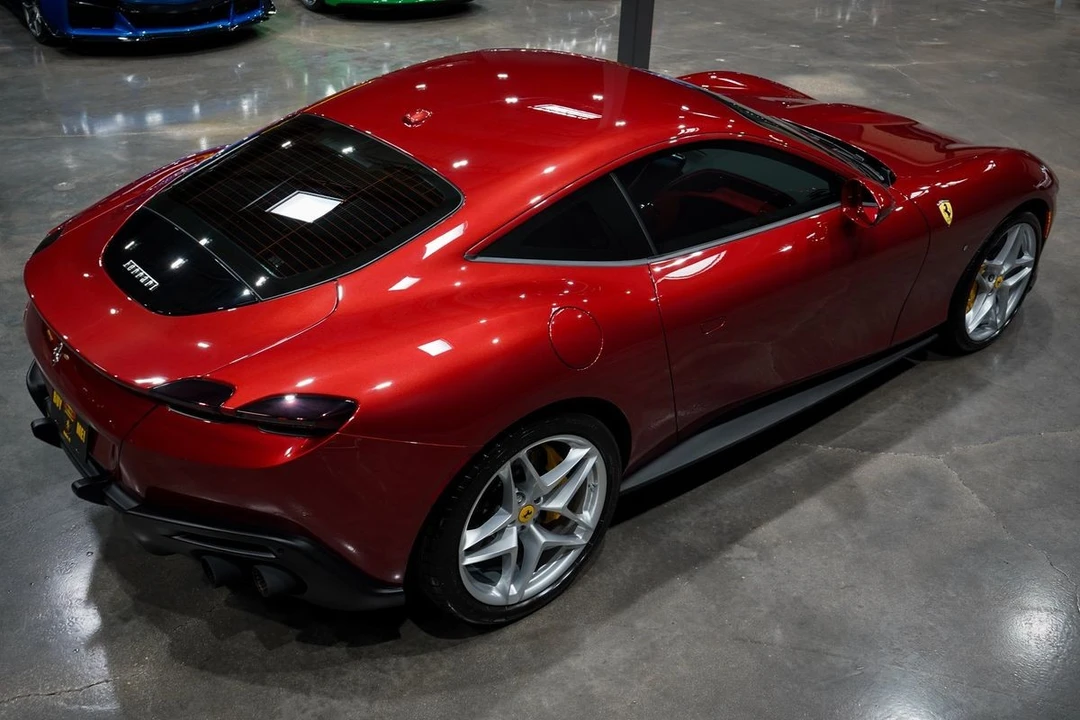 2024 Ferrari Roma - Image 16 of 21