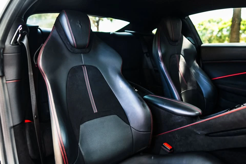 2024 Ferrari Roma - Image 15 of 20