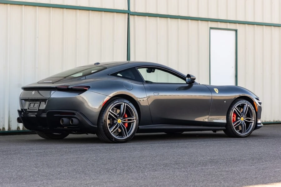 2024 Ferrari Roma - Image 14 of 31