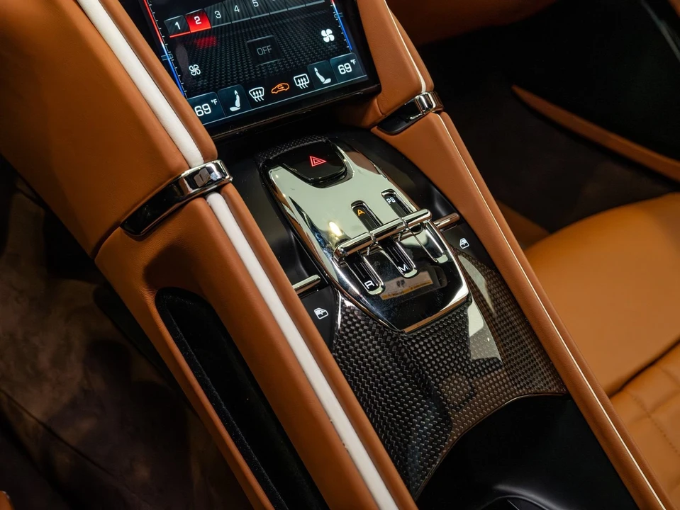 2024 Ferrari Roma - Image 17 of 30