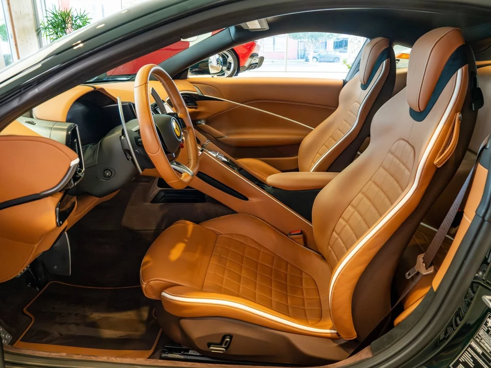 2024 Ferrari Roma - Image 10 of 30