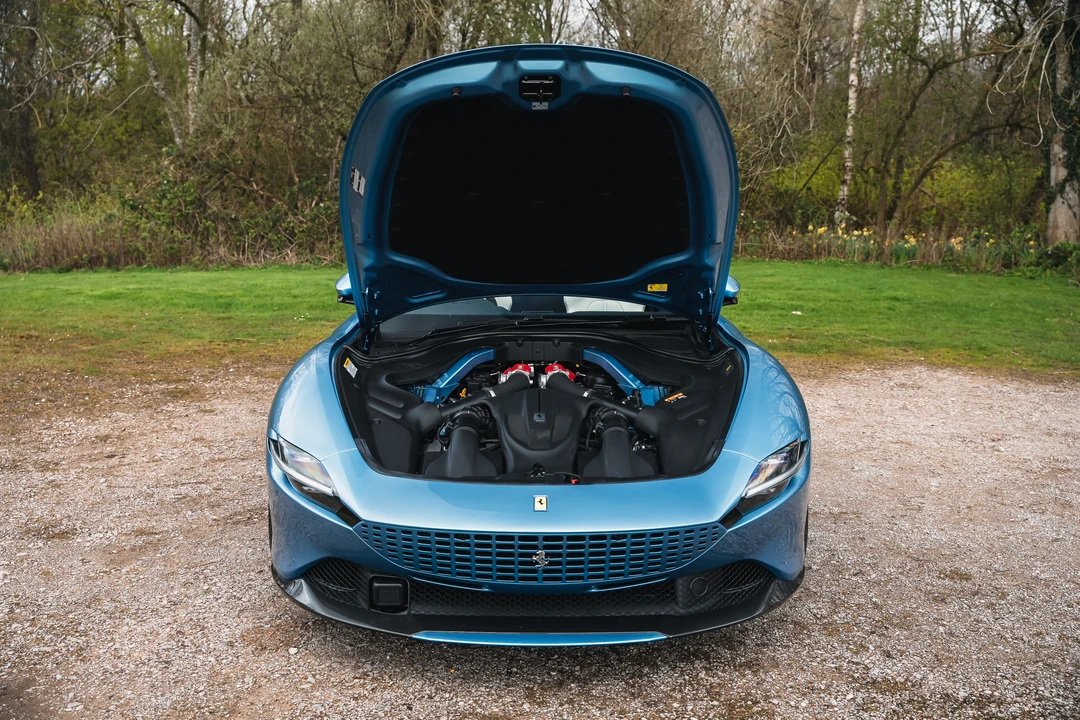 2024 Ferrari Roma Spider - Image 5 of 16