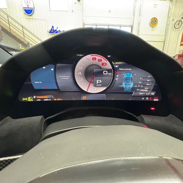 2024 Ferrari Roma Spider - Image 13 of 27