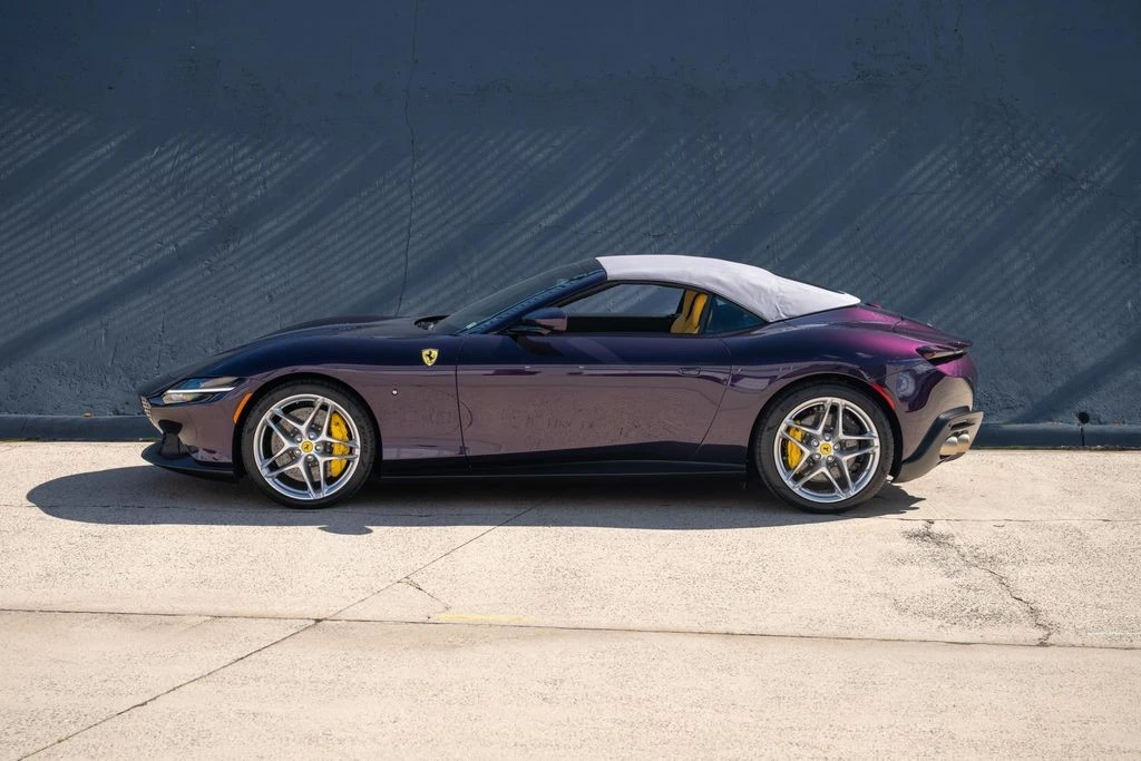 2024 Ferrari Roma Spider - Image 4 of 21