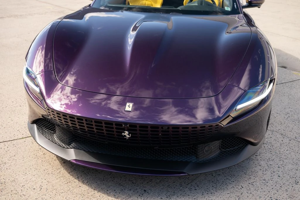 2024 Ferrari Roma Spider - Image 10 of 21